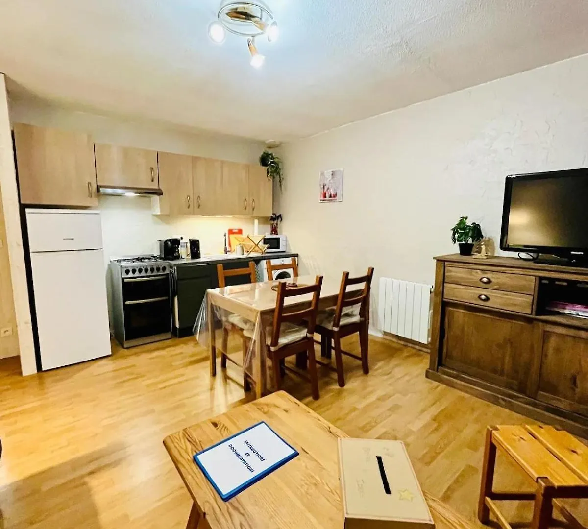 Appartement Allemond 6 Personnes 0*, Allemont France